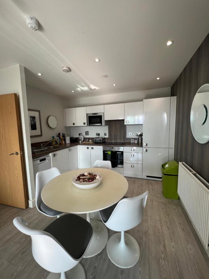 Cityscape Serenity: 10Th Floor Oasis Near City Airport, Excel & 02 Londres Exterior foto